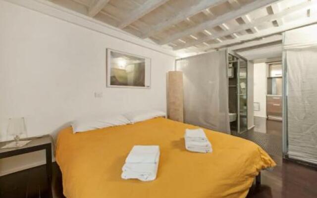 Fiori Flat