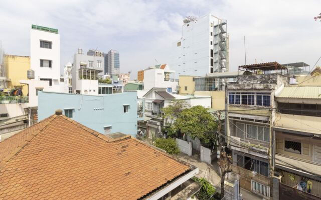 The Art - Nice To Home Saigon - Hostel