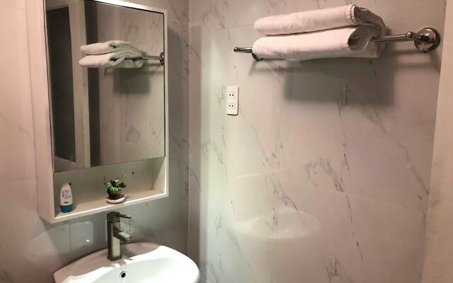 Nup Saigon Homestay - Hostel