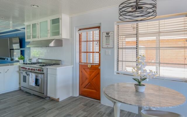 Exquisite 4BR Home near Old Town by WanderJaunt