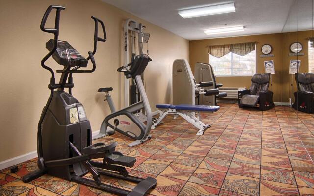 Best Western Plus Newport News Inn & Suites