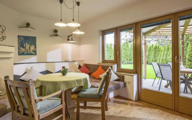 Apartment With Zillertal Alps Views