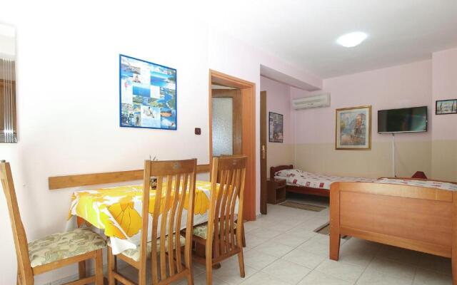 Apartments Drago 2039