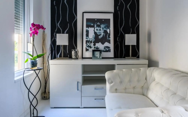 Fekete Orchidea Apartman