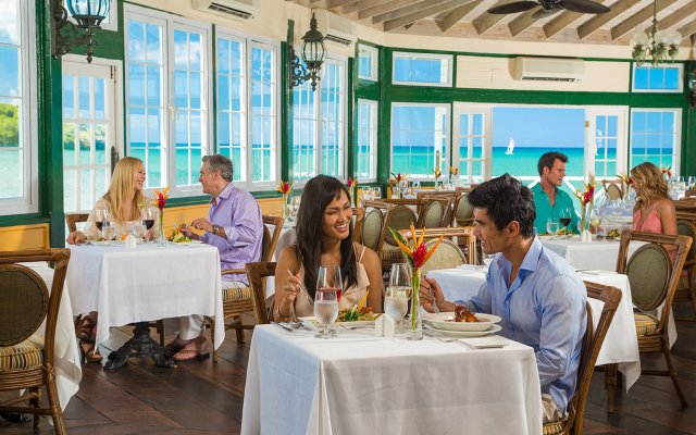 Sandals Halcyon - ALL INCLUSIVE Couples Only