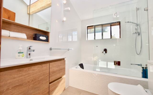 Sublime Cedar Lodge Leura