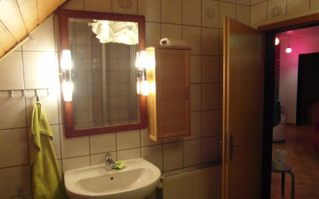 Homeplanet Hostel