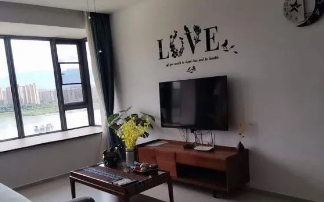 Linshan Yunlu Homestay (Xishuangbanna Jinghong Gaozhuang Xishuangjing Xingguang Night Market Branch) – Hotel Rooms – Xishuangbanna