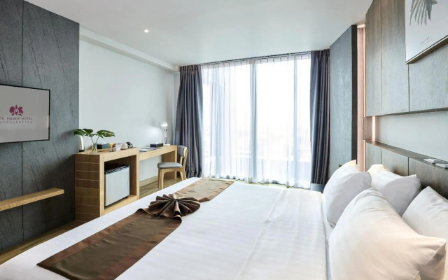 TK Palace Hotel & Convention