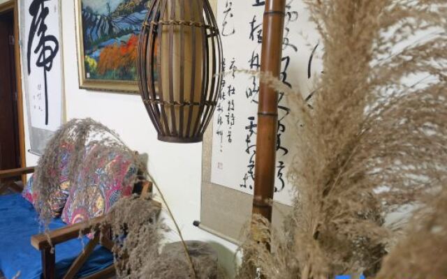 Xinlv Time Inn (Yuanyang Terraced Field Scenic Area)