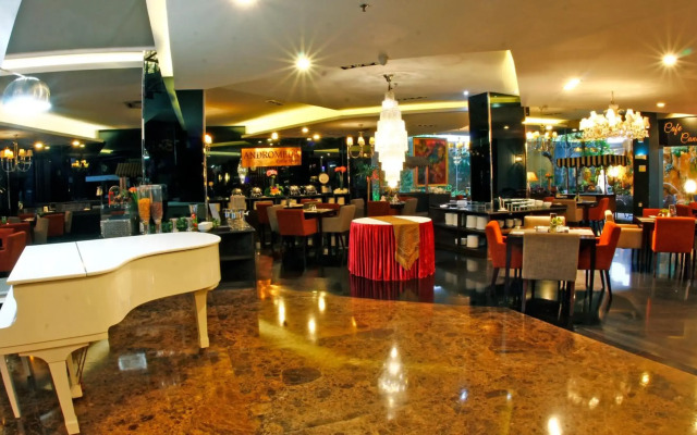 Amaroossa Cosmo Jakarta