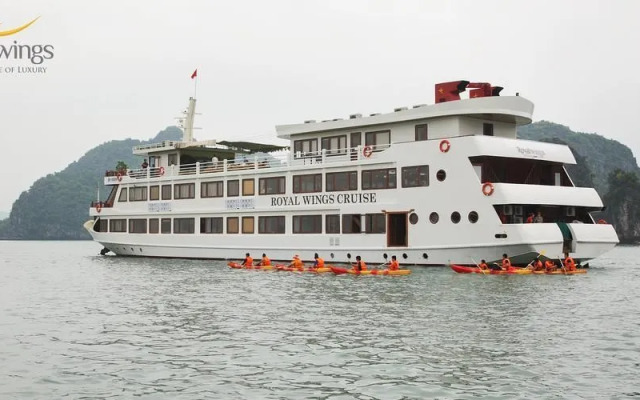 Royal Wings Cruise
