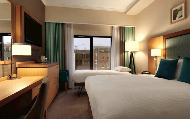 DoubleTree by Hilton London Victoria