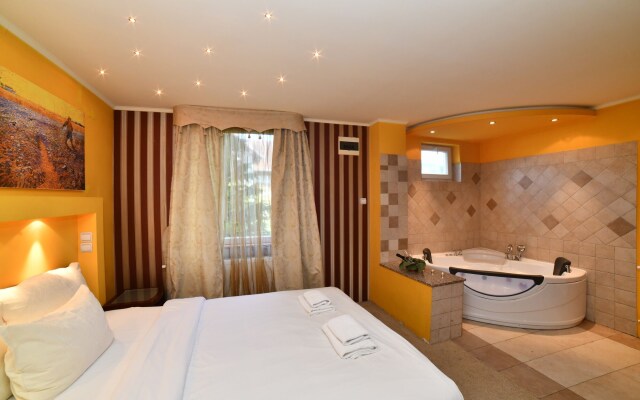 Garni Hotel Garson Lux