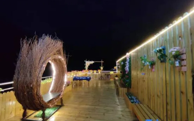 Yunshang Shanghai Hotel