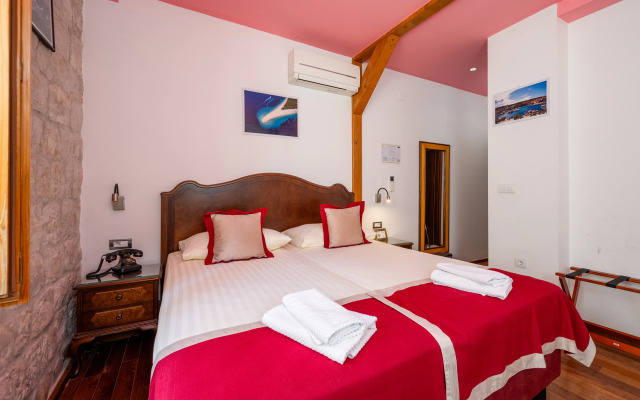 Heritage Hotel Tragos