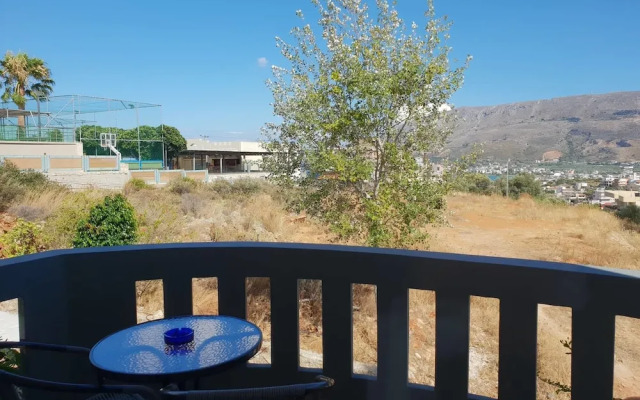 Nina Apartments