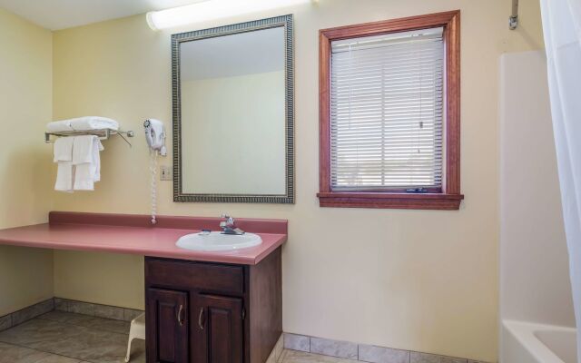 Americas Best Value Inn Scarborough Portland