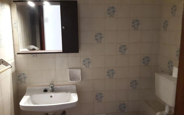 Stelios Rooms