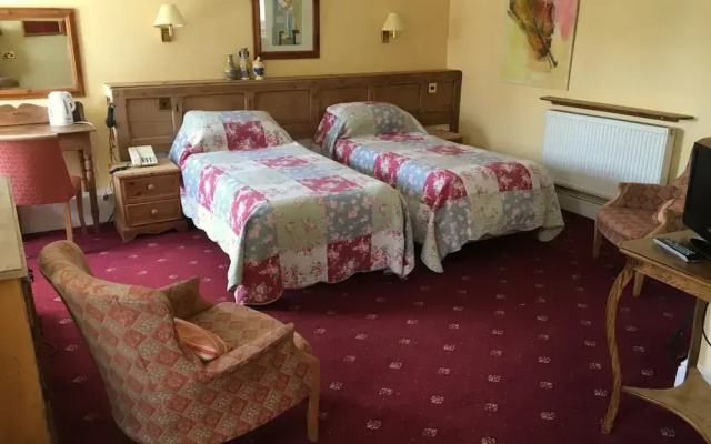 Wynnstay Hotel