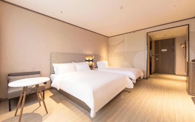 Hanting Hotel (Cebu Baolong Plaza )