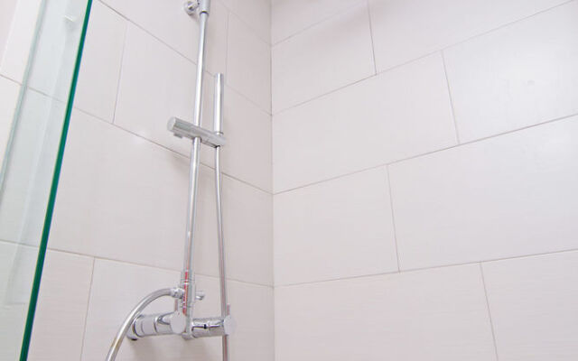 ZEN Rooms Benesari 6 Legian Kuta