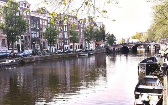 Downtown Room In Canal District