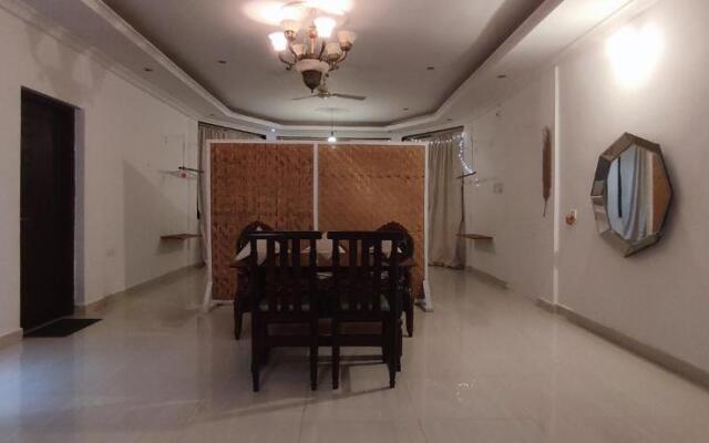 J-House, spacious apartments with balconies, Thalassa 1min away