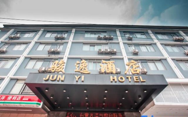 Junyi Hostel