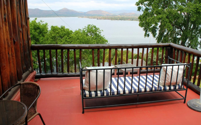 Hartbeespoortdam Lodge