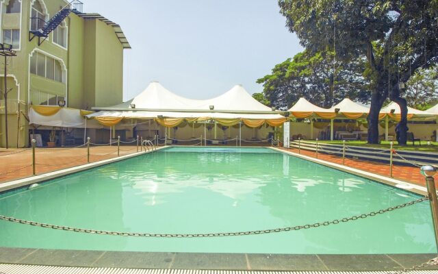 OYO 6800 Purohit Holiday Resort