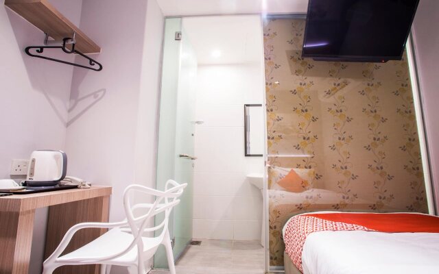 OYO 1126 Gs Hotels (Sanitized Stay)