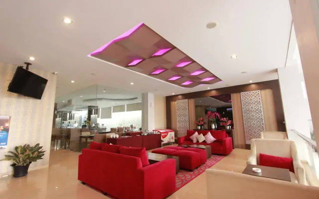Viva Hotel Kediri, Azana Hotels Collection