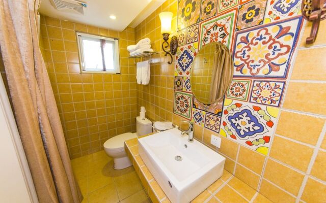 Zhigao Yue Shu Jin Li Guest House