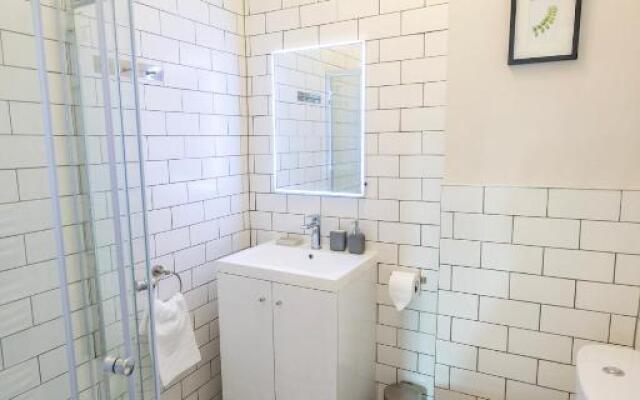 Riverside City Loft Apartment