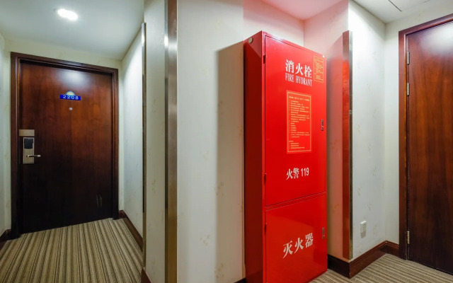 Days Inn Forbidden City Beijing