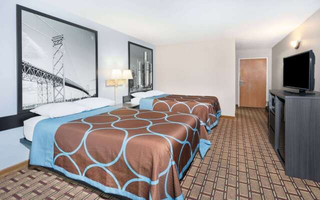 Super 8 by Wyndham Marysville/Port Huron Area