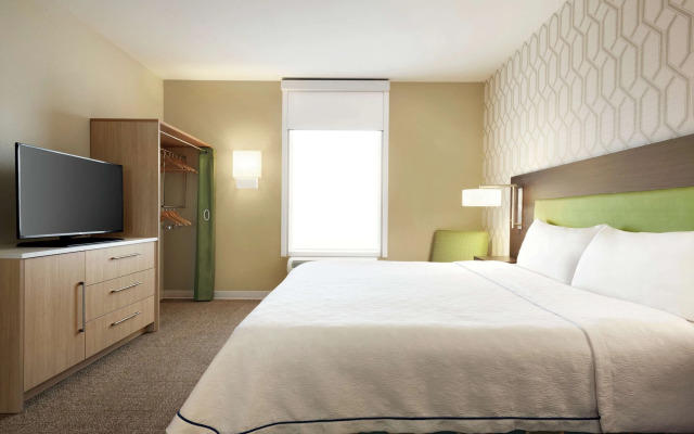Home2 Suites By Hilton Milwaukee Brookfield