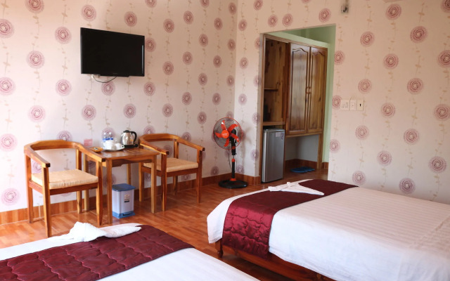 Sunrise Village Hotel