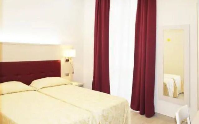 Отель Metropoli