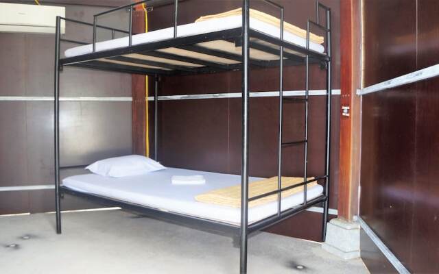 Tung Thu Beach Bungalow