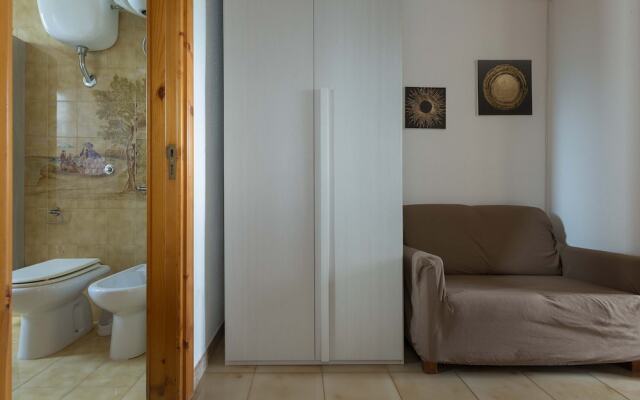 2728 Villetta Chiara Blu Primo Piano by Barbarhouse