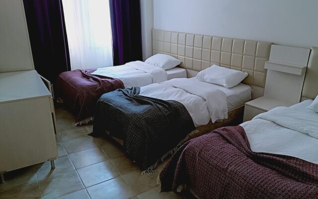 Koboroz Hotel