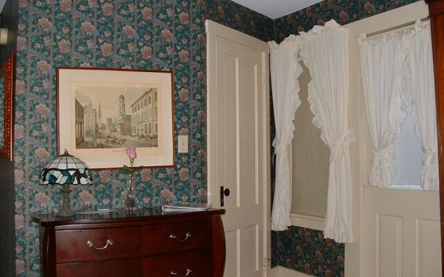 The Ogunquit Inn