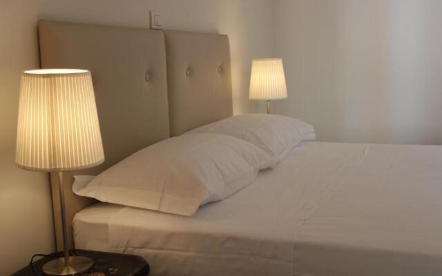 Bea Suites Luxury Rooms