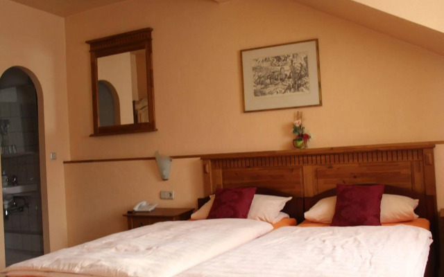 Hotel Am Roonplatz