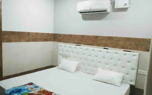 Goroomgo Gaurav Regency Hisar
