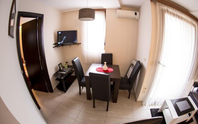 Apartment Cica