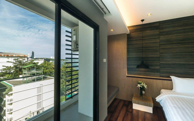 Sea Me Spring Tree Hotel - Adults only