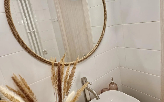 Апартаменты на 65 лет Победы 6